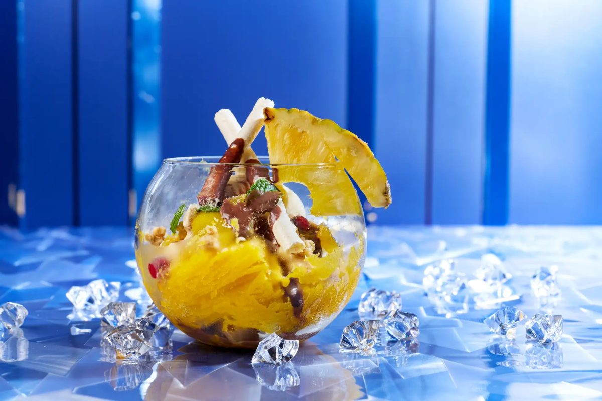 【神戸北野】カファレルから新作「パイナップルCoCoかき氷」登場！常夏気分を味わう贅沢ドルチェ